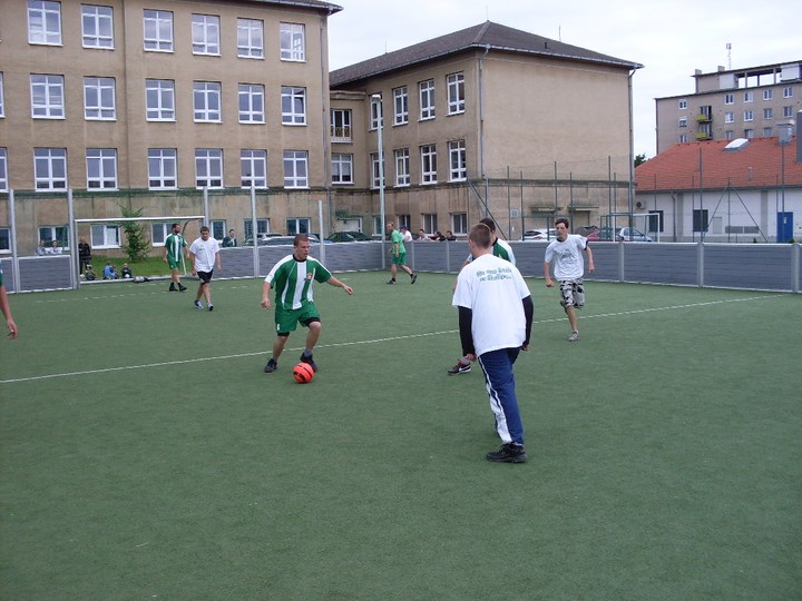 130629 futbal hraci vs fans (z hry)